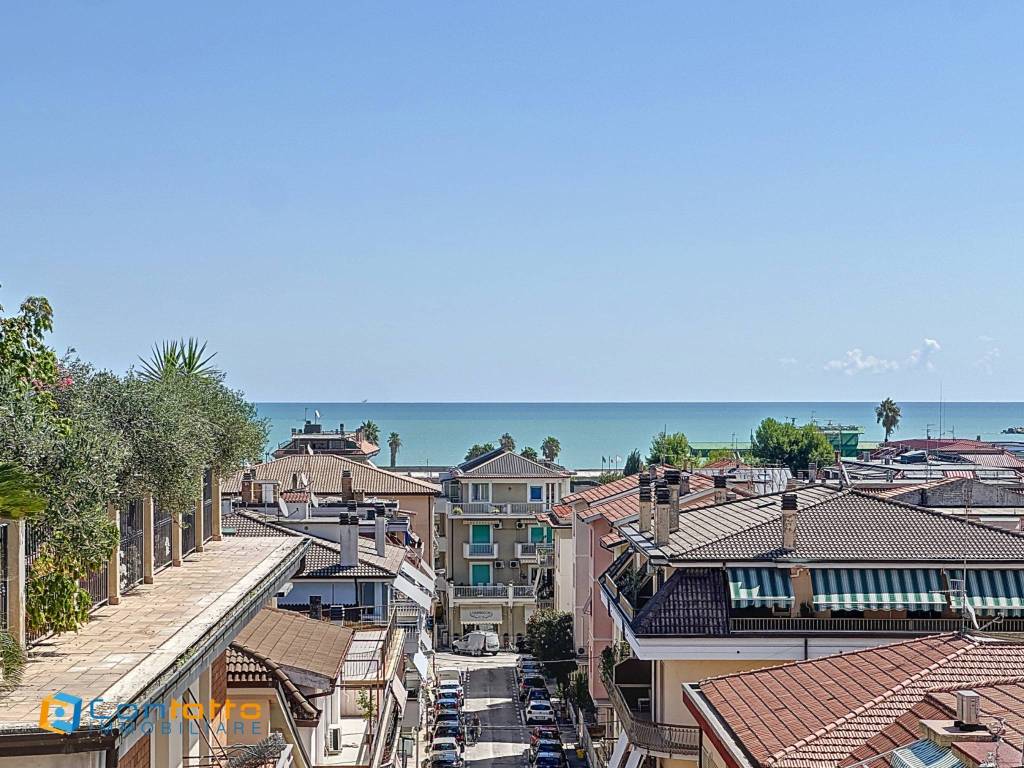 Appartamento a San benedetto del tronto in Via Luigi Ferri, 82 - Foto 3