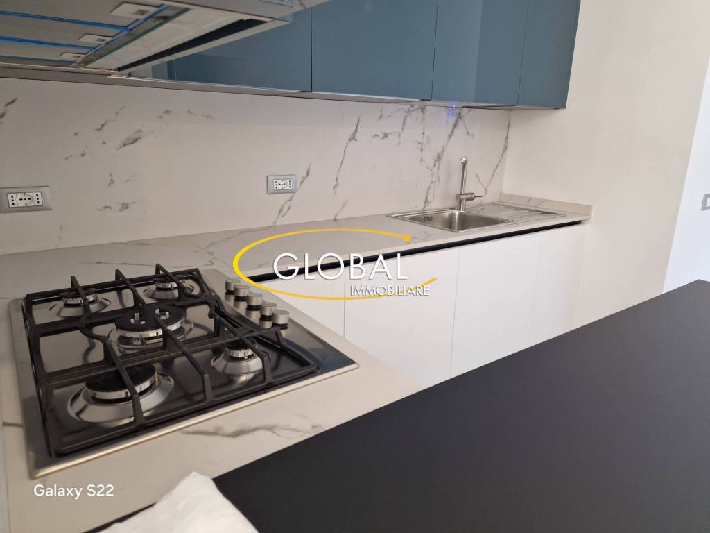 Appartamento a Ancona in Via Flaminia - Foto 4