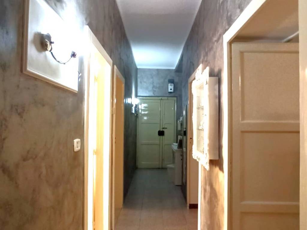 Appartamento a Francavilla fontana in Via Giuseppe Caforio - Foto 5