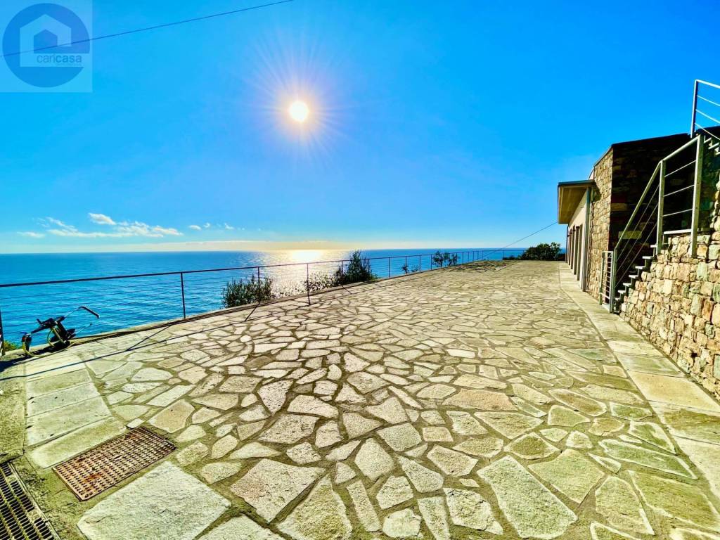 Casa indipendente a Imperia in Strada dei Pini, 7 - Foto 3