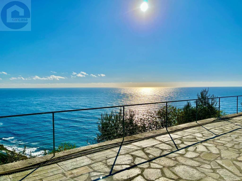 Casa indipendente a Imperia in Strada dei Pini, 7 - Foto 5
