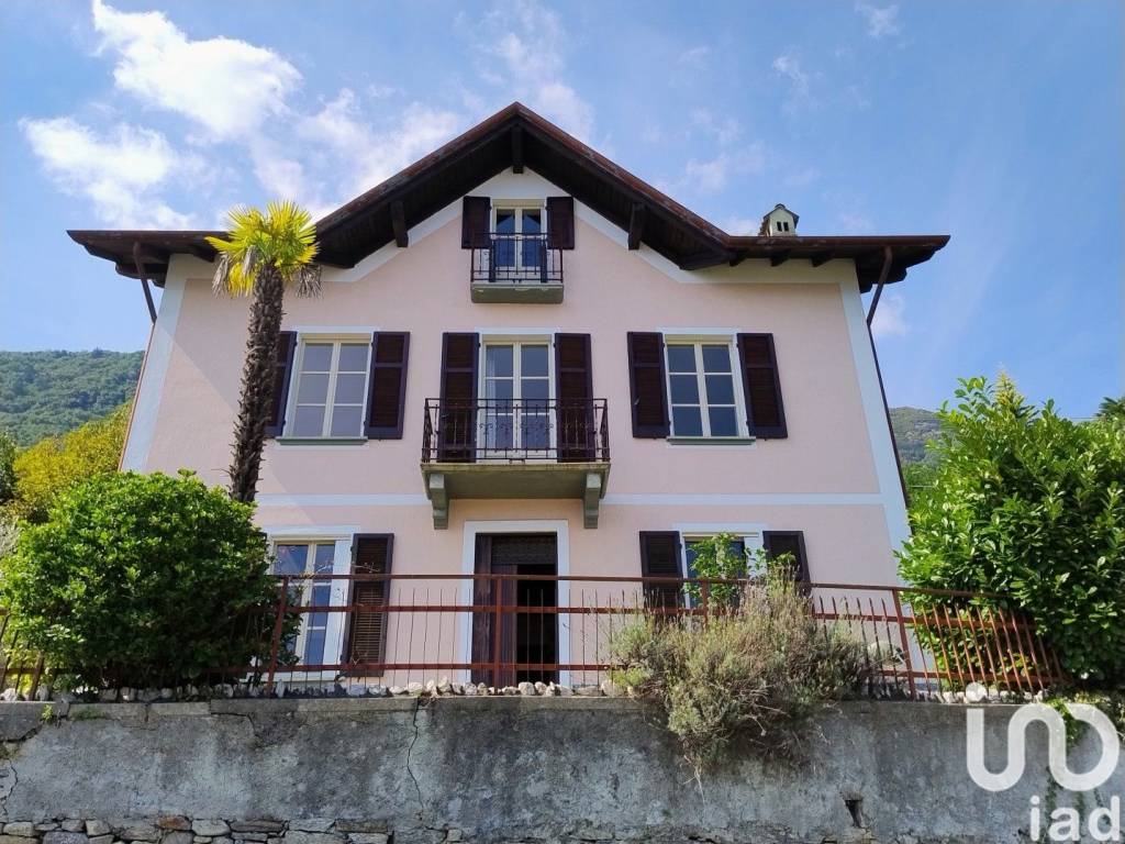 Villa a Oggebbio in Via TEN. A. LI GOBBI, 37 - Foto 5