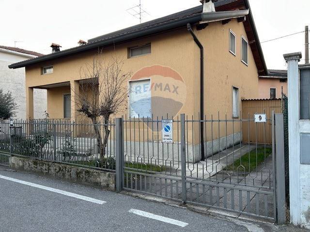 Villa a Brembate in Via Tolstoj, 7 - Foto 3