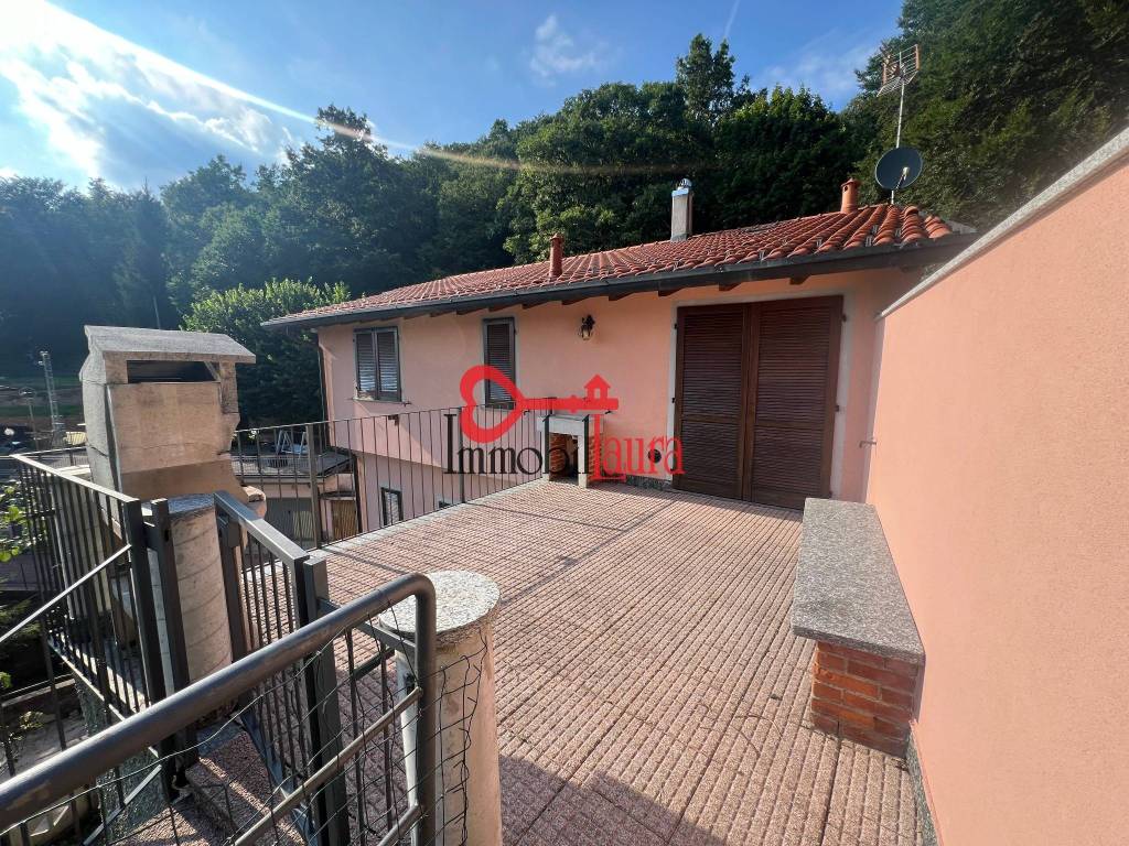 Appartamento a Cuasso al monte in Via Imborgnana - Foto 2