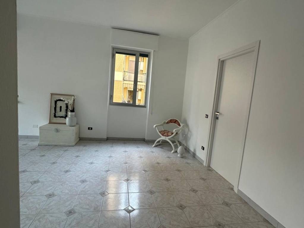 Appartamento a Verbania in Corso Lorenzo Cobianchi, 11 - Foto 4