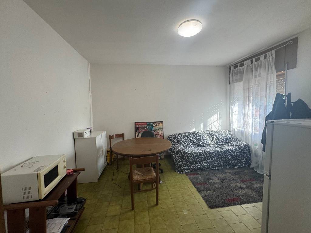 Casa indipendente a Biandronno in Via Borghi - Foto 3