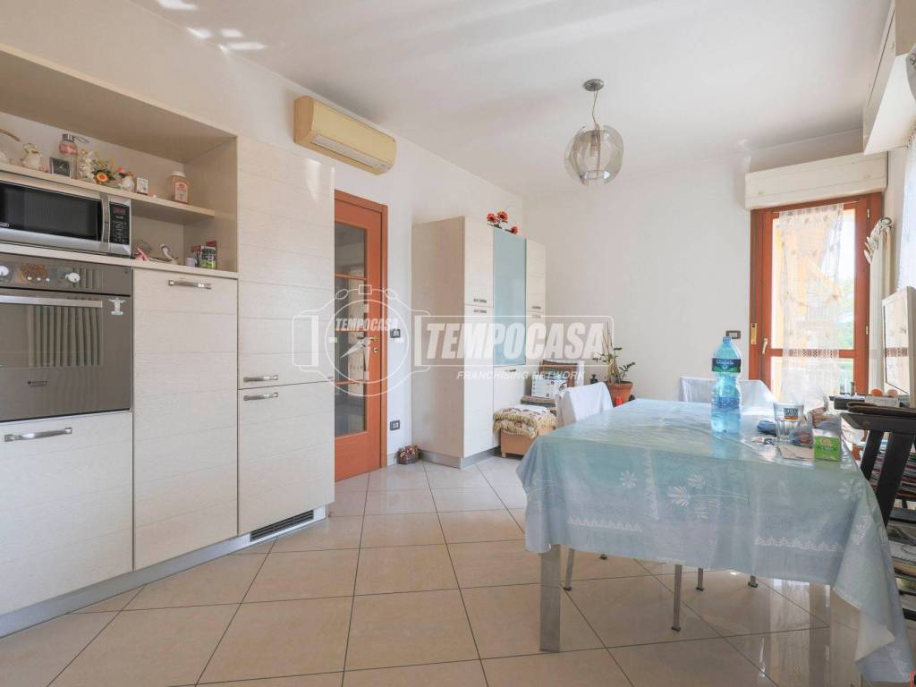Appartamento a Imola in Via Marco Minghetti - Foto 3
