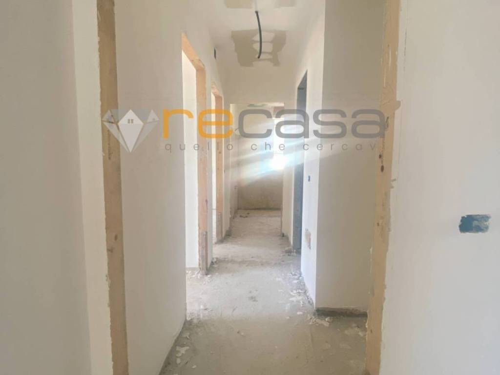 Appartamento a Montecorvino pugliano in via Piemonte - Foto 5