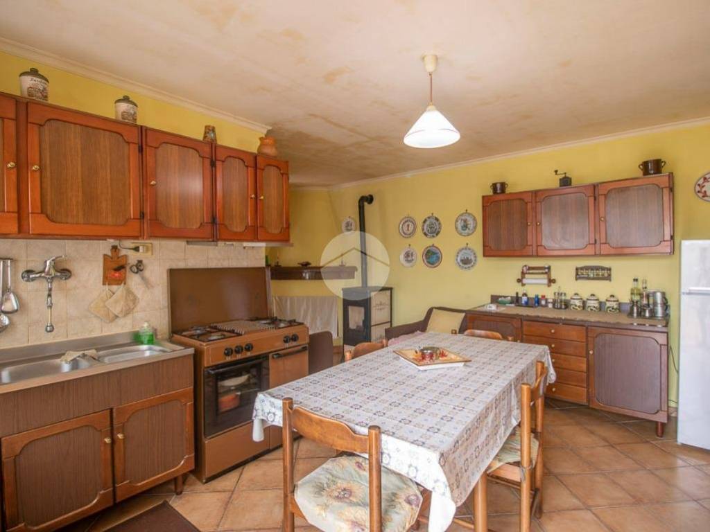Casa indipendente a Tarano in VIA BRECCIARO - Foto 4