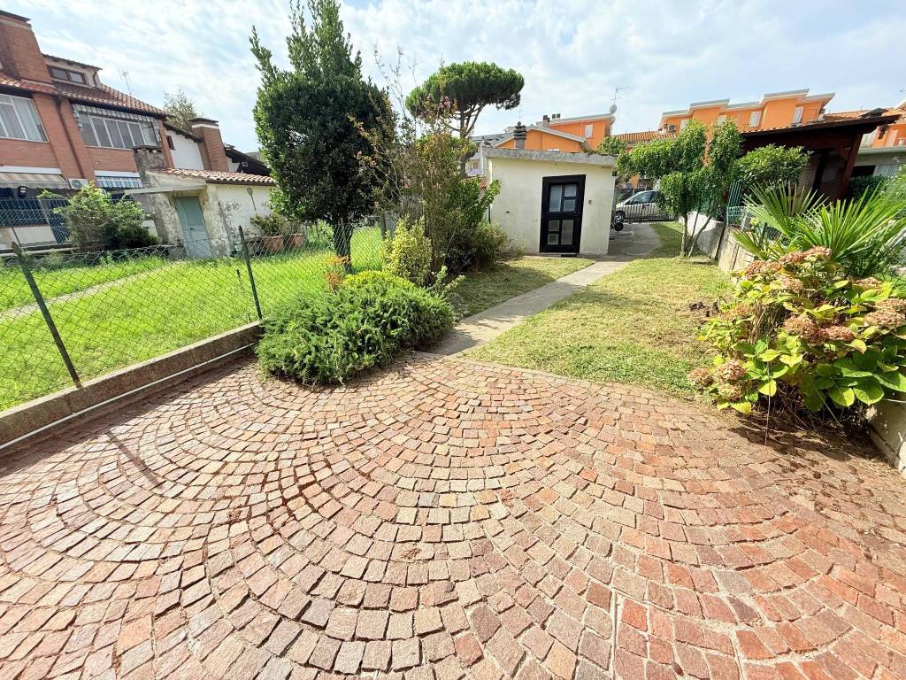 Casa indipendente a Comacchio in Viale Portorico, 9 - Foto 2