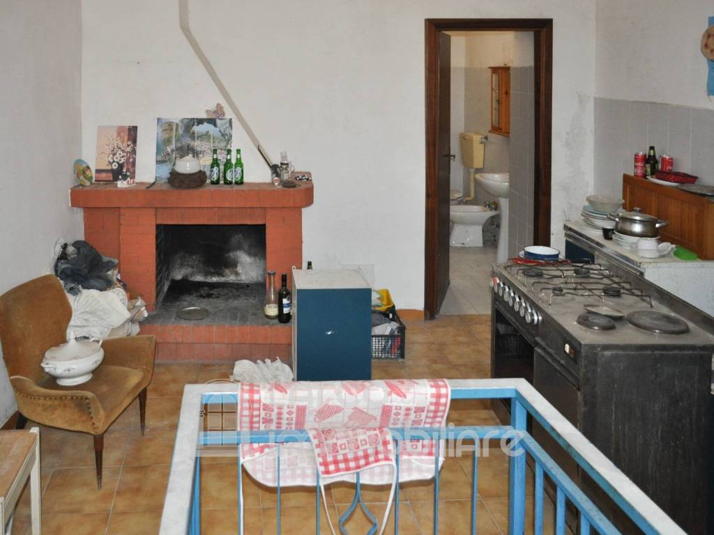 Casa indipendente a Scalea in Vico 2 Gravina - Foto 3
