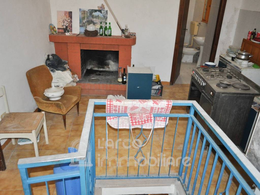 Casa indipendente a Scalea in Vico 2 Gravina - Foto 5