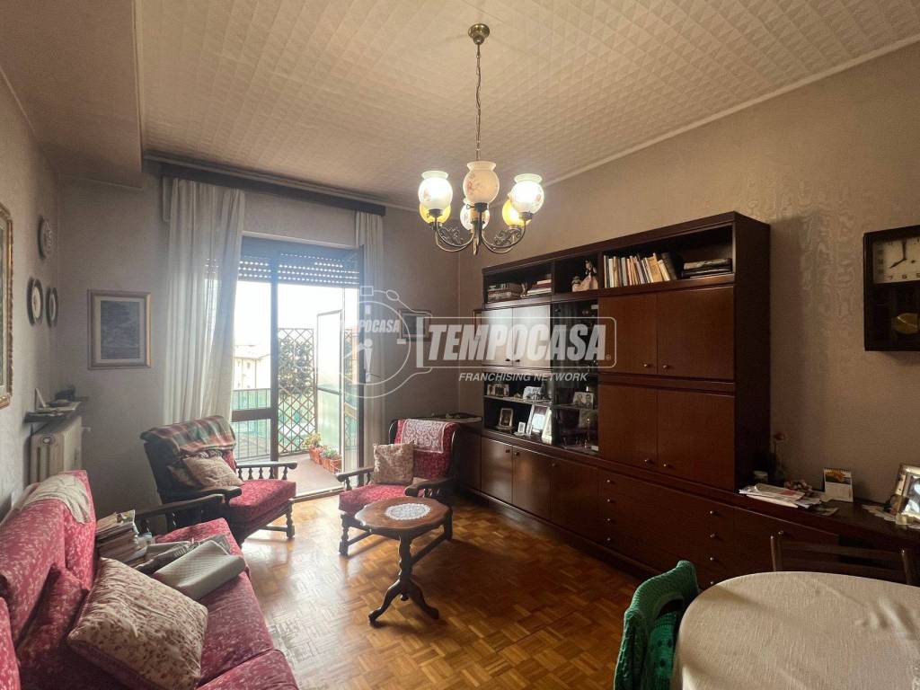 Appartamento a Merate in Viale Giuseppe Verdi 26 - Foto 3