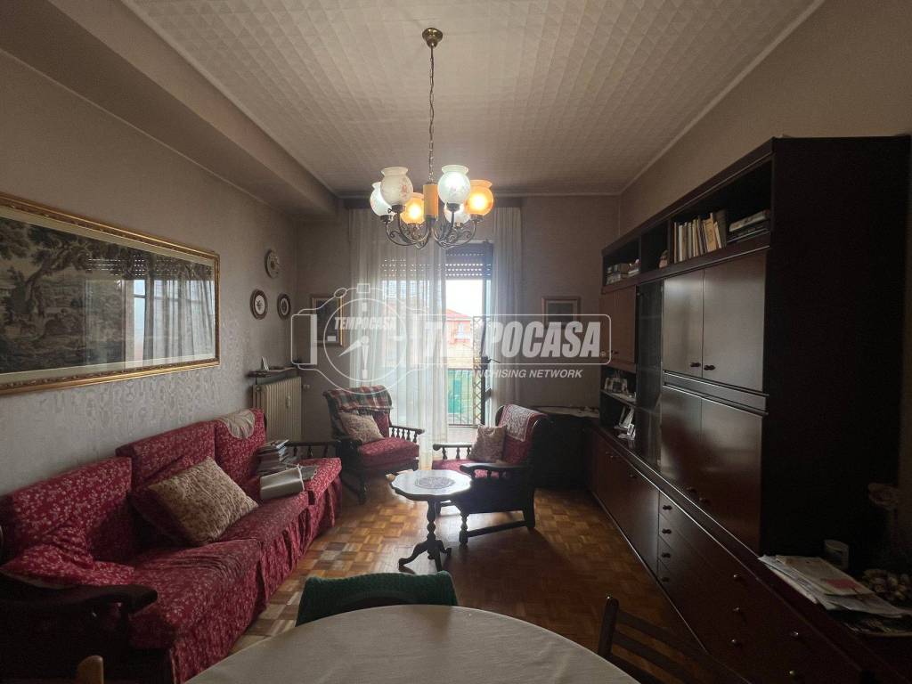 Appartamento a Merate in Viale Giuseppe Verdi 26 - Foto 4