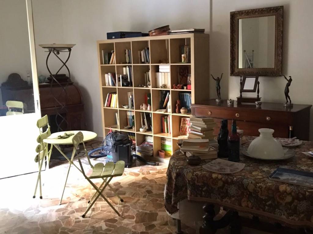 Appartamento a Mantova in Via Giuseppe Massari - Foto 4