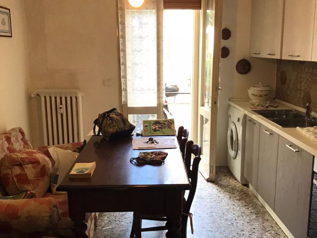 Appartamento a Mantova in Via Giuseppe Massari - Foto 5