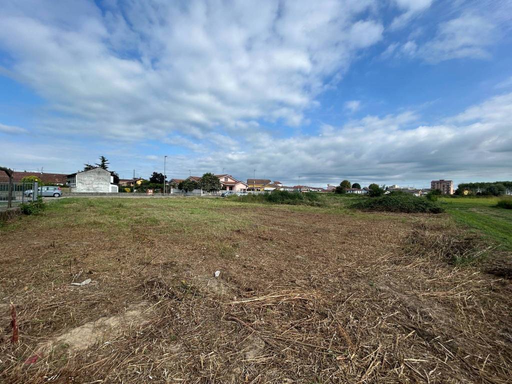 Terreno a Palestro in Via Piave - Foto 2