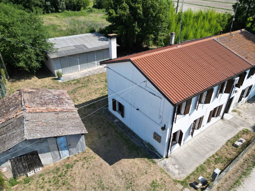 Villa a Mesola in Via della Liberazione, 30 - Foto 5