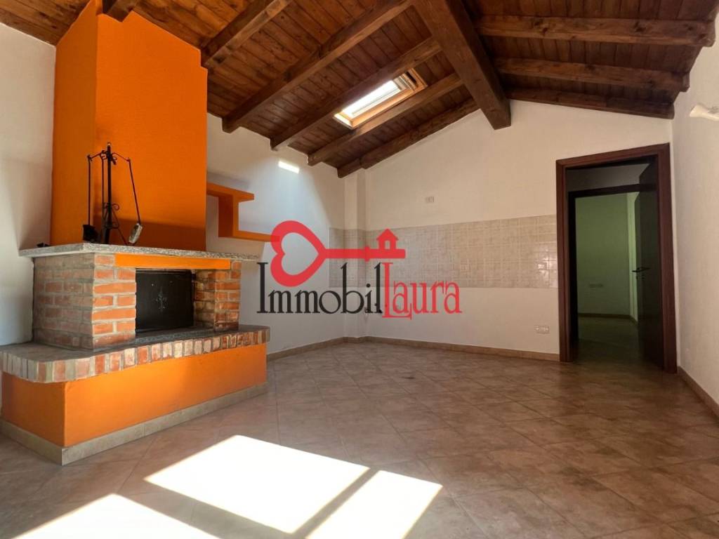 Appartamento a Cuasso al monte in Via Imborgnana - Foto 4