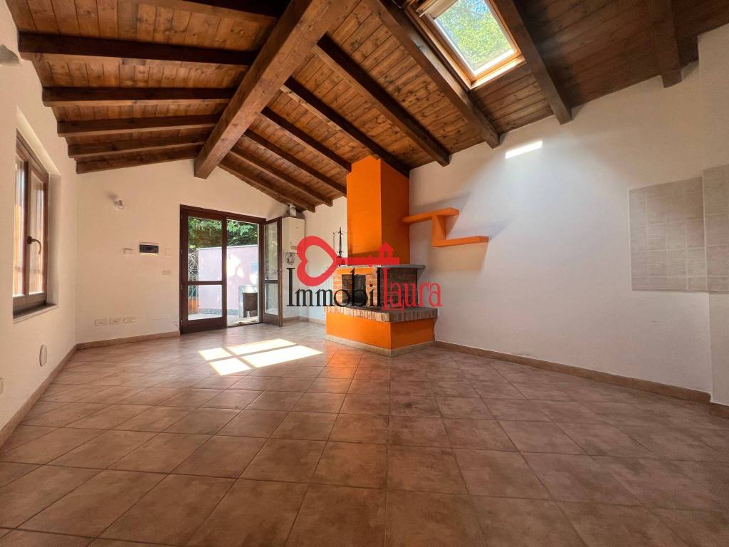 Appartamento a Cuasso al monte in Via Imborgnana - Foto 5