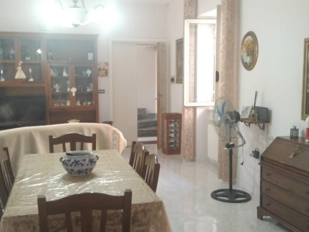 Appartamento a Lusciano in Traversa di Via Dante Alighieri - Foto 3