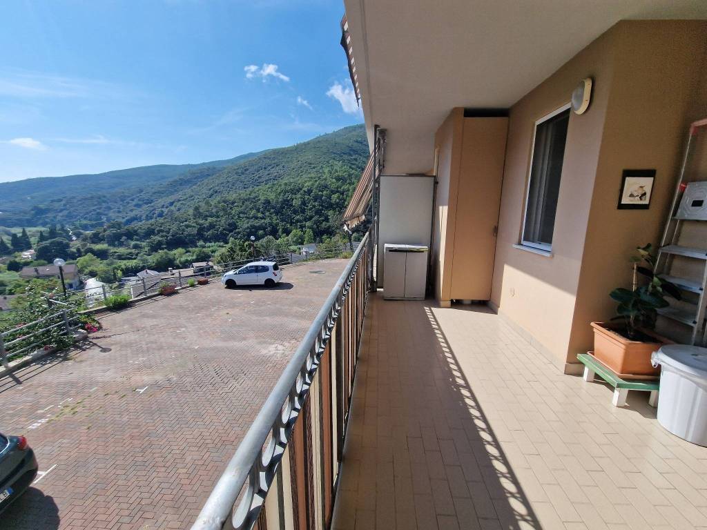 Appartamento a Deiva marina in Via Battaglione Zinara - Foto 5