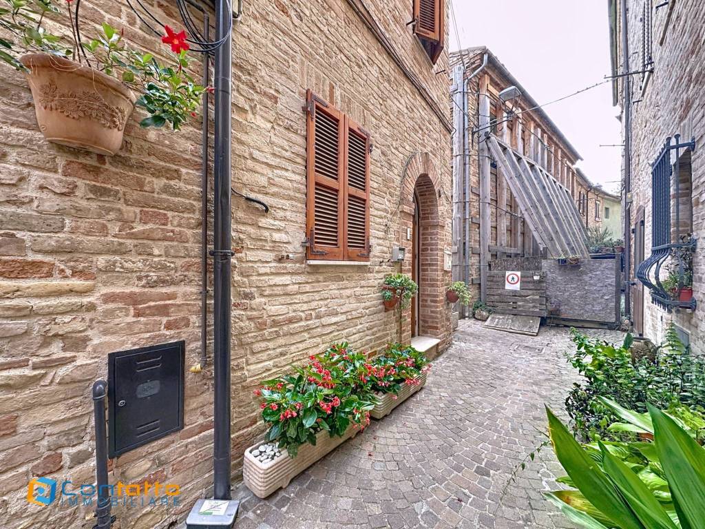 Casa indipendente a Montalto delle marche in Via Domenico Morelli, 10 - Foto 3