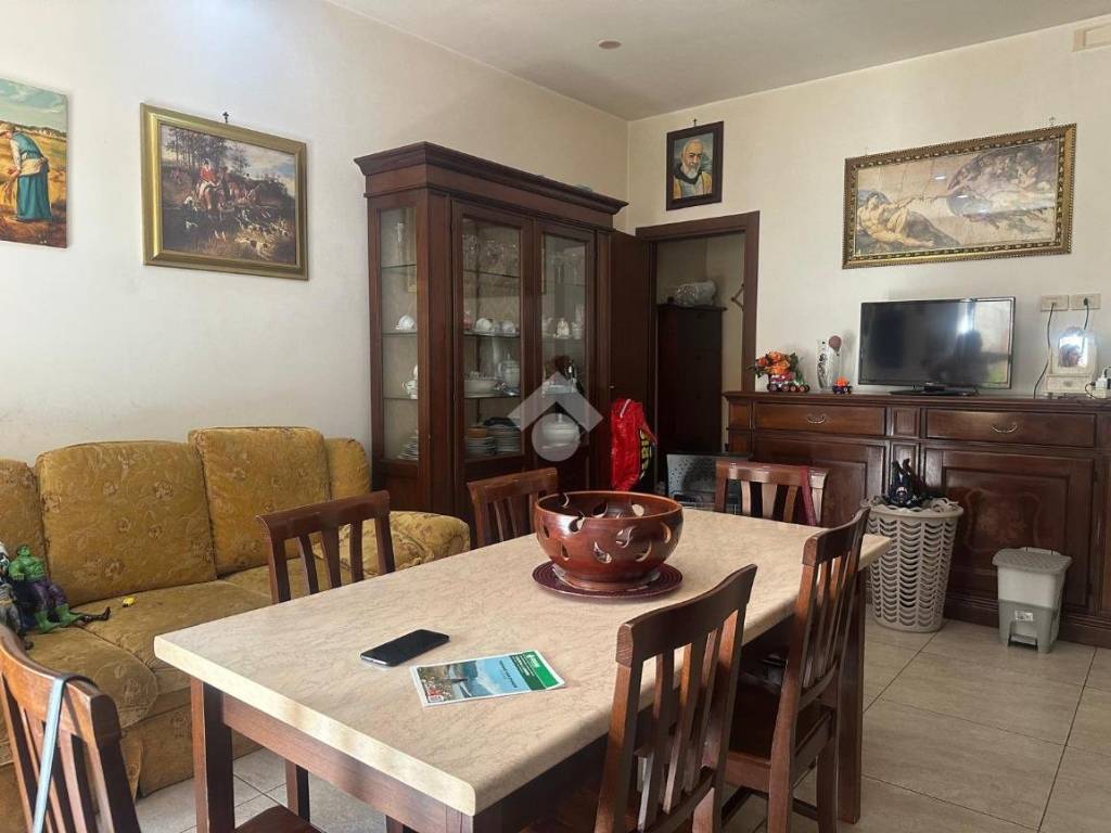 Casa indipendente a Castel volturno in Via pergola - Foto 5