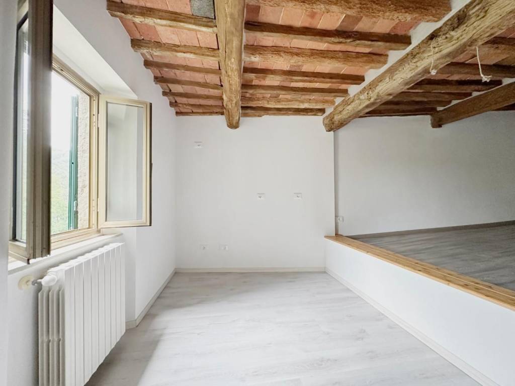 Appartamento a Massa e cozzile - Foto 3
