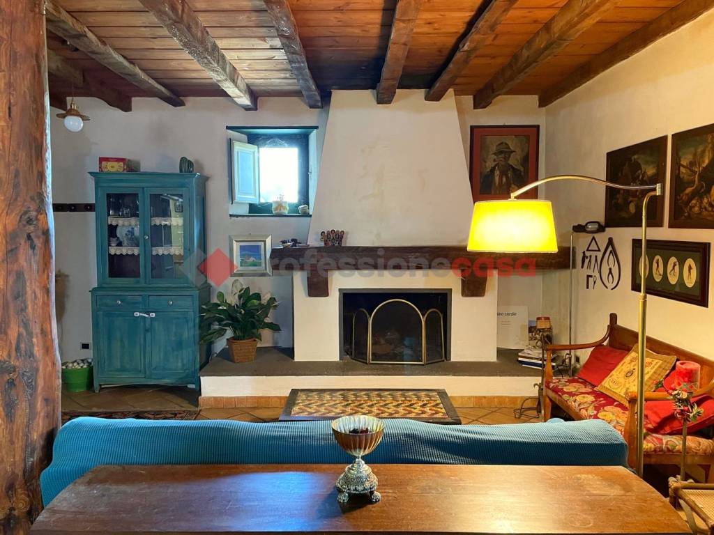 Casa indipendente a Castiglione di sicilia in Via Mongibello, 2 - Foto 5
