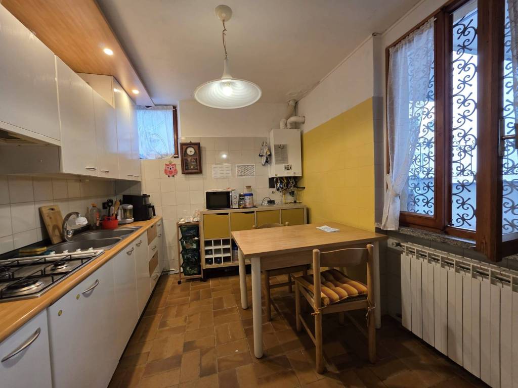 Appartamento a Brovello-carpugnino in Via al Castello - Foto 4