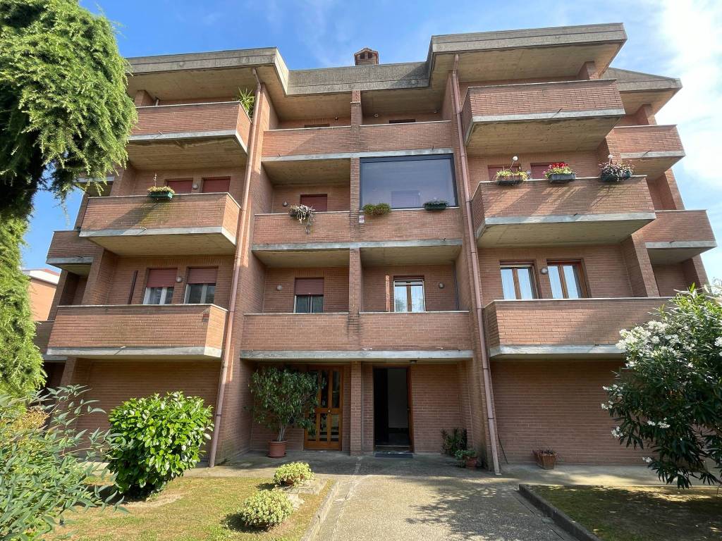 Appartamento a Ferrara in Via Girolamo Chizzolini - Foto 2