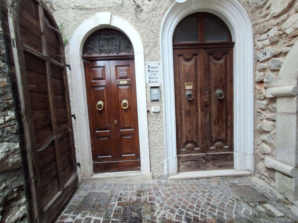 Appartamento a Castel del monte in Via Rione Orientale, snc - Foto 2