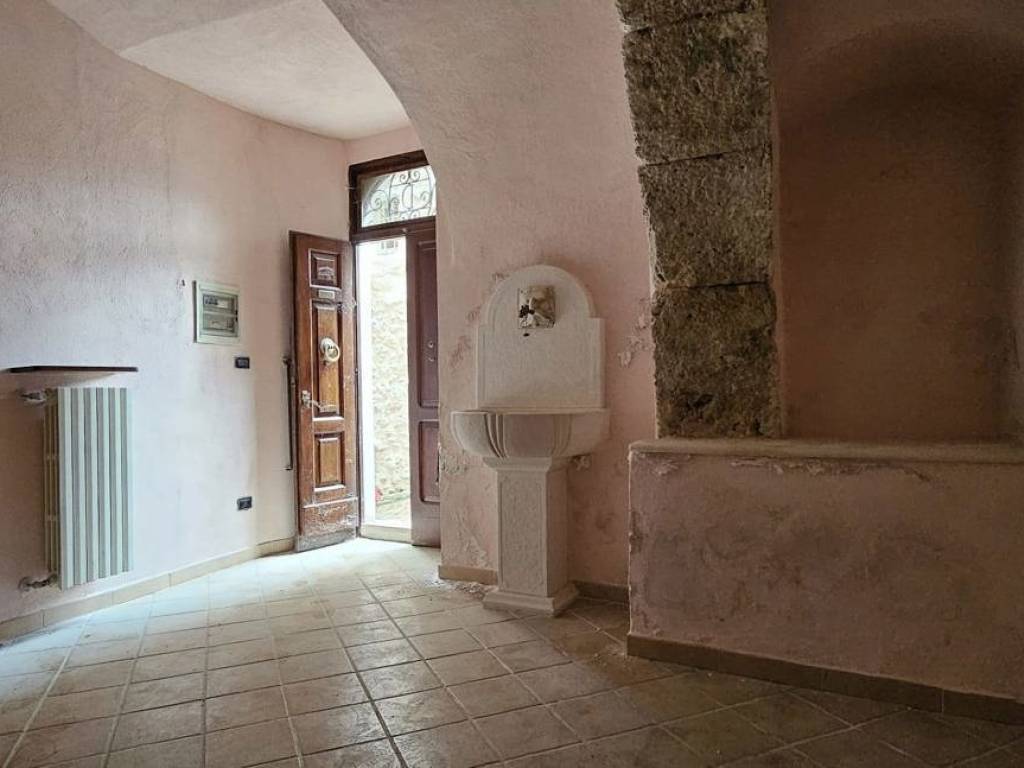 Appartamento a Castel del monte in Via Rione Orientale, snc - Foto 4