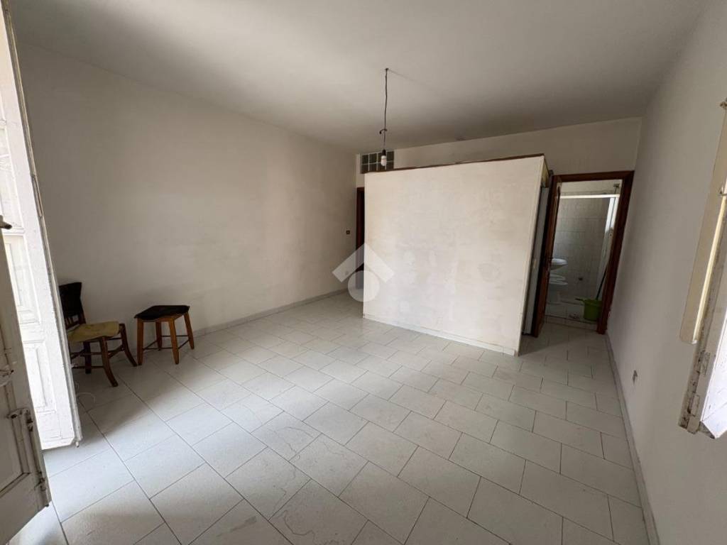 Appartamento a Lamezia terme in Via Trento, 6 - Foto 4