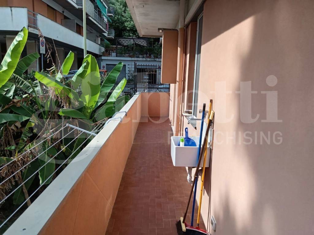 Appartamento a Albissola marina in Piazzale Piemonte - Foto 4