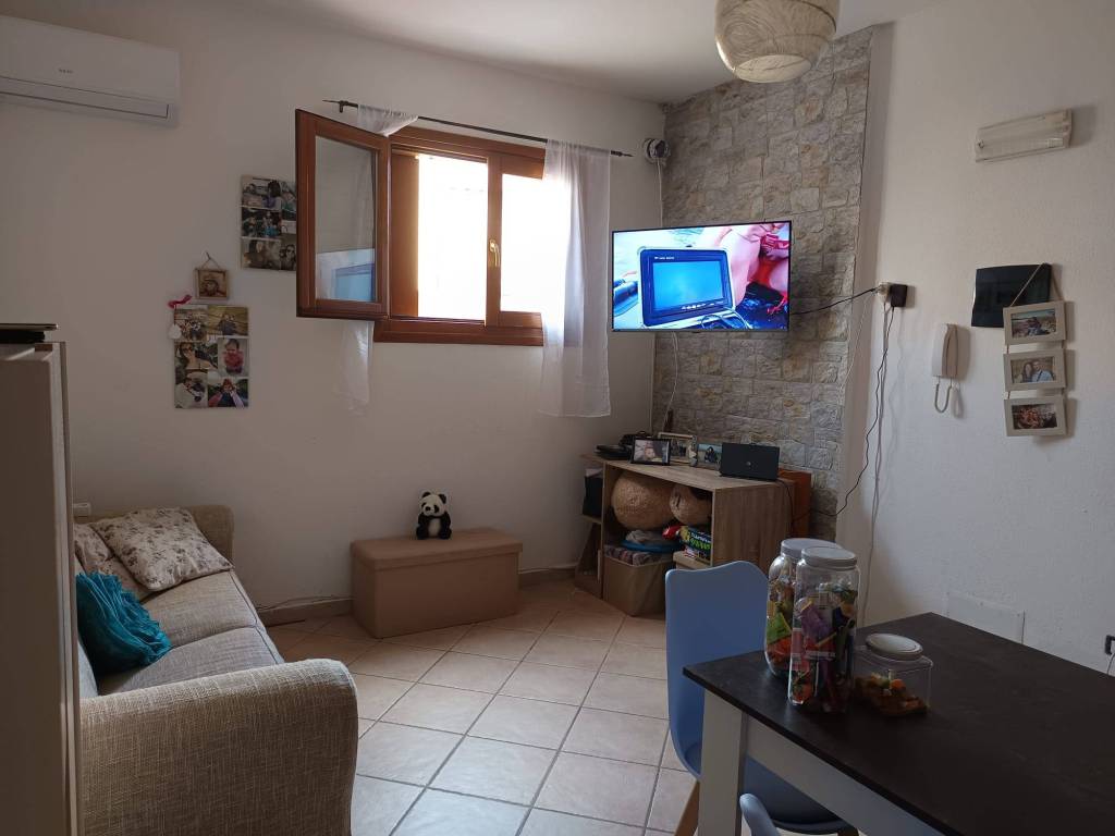 Appartamento a Posada in Via Alcide De Gasperi - Foto 4