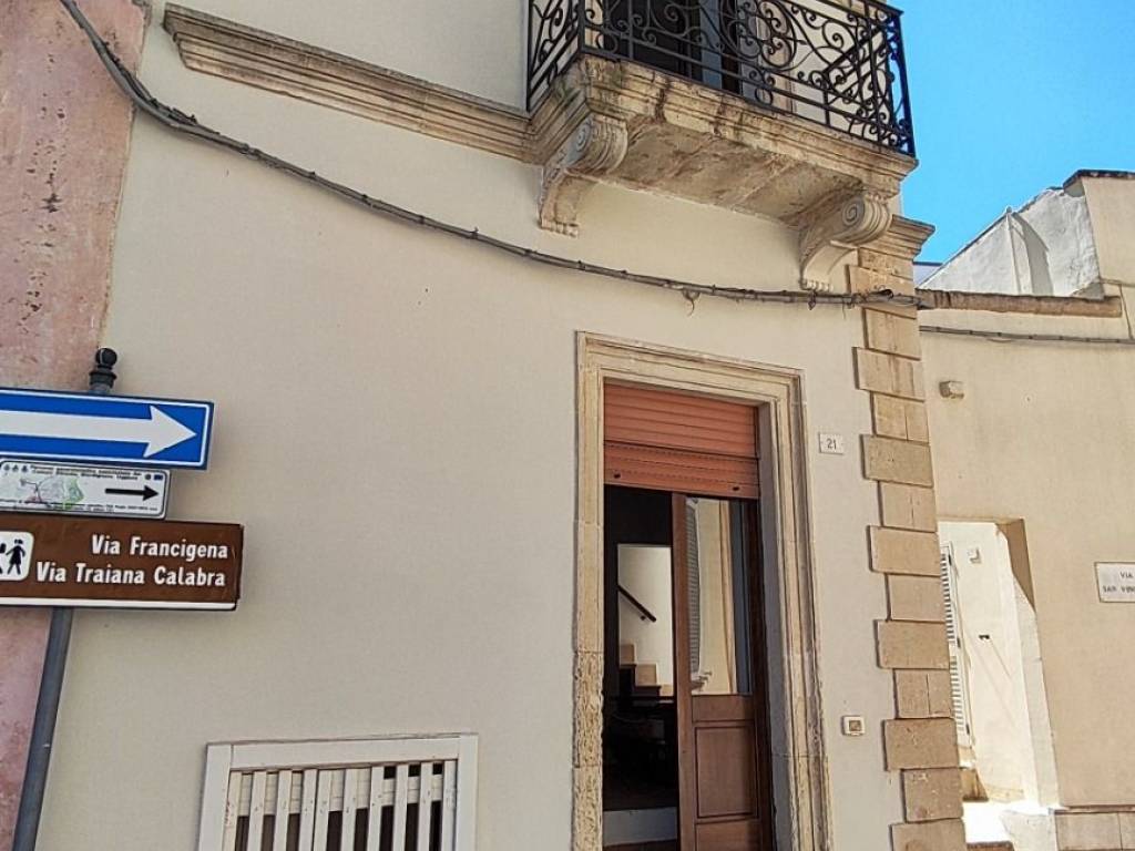 Casa indipendente a Giurdignano in Piazza Municipio - Foto 2