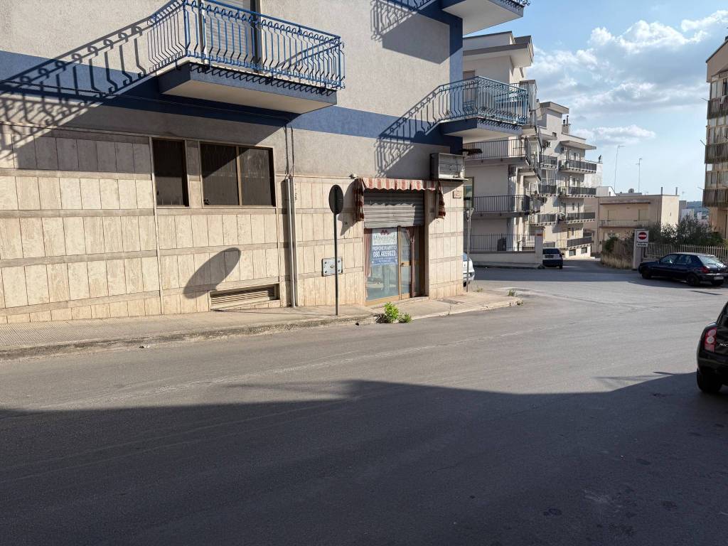 Immobile a Putignano in Via Alessandro Manzoni, 3 - Foto 2