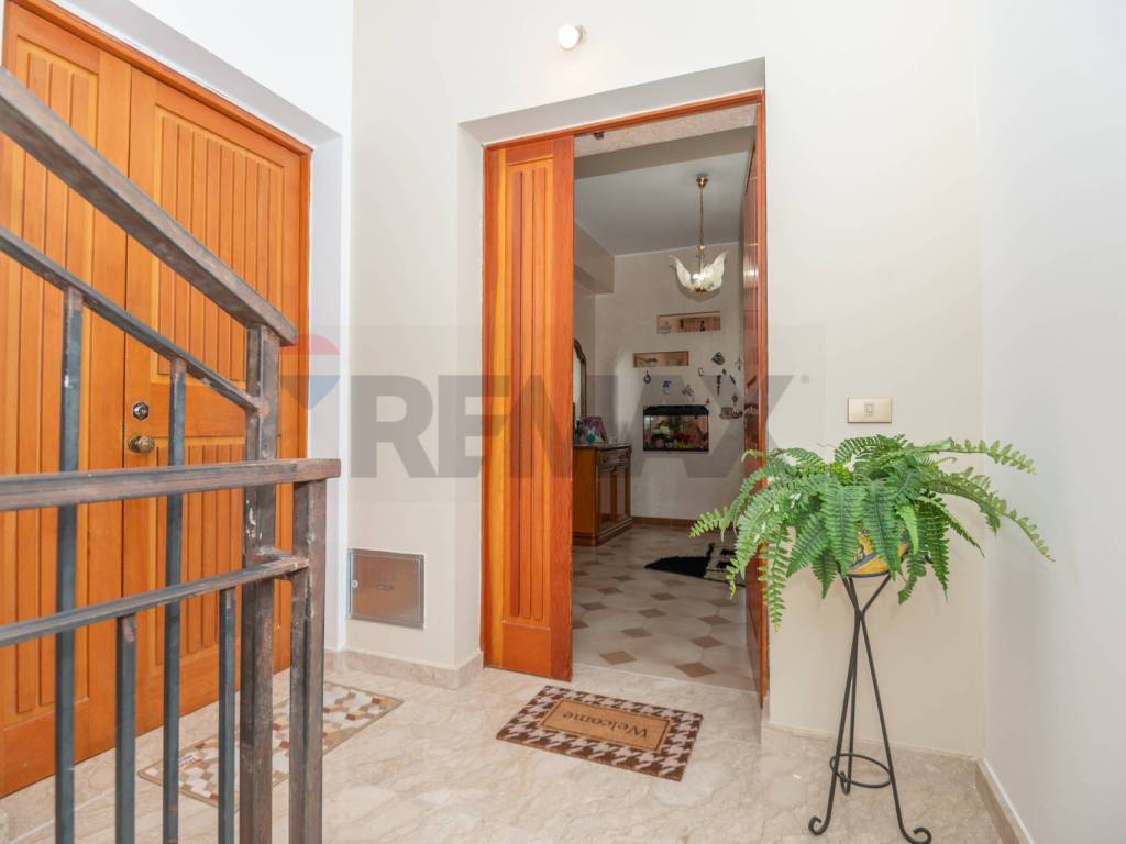 Appartamento a Caltagirone in Via Duilio Gaio, 21 - Foto 2
