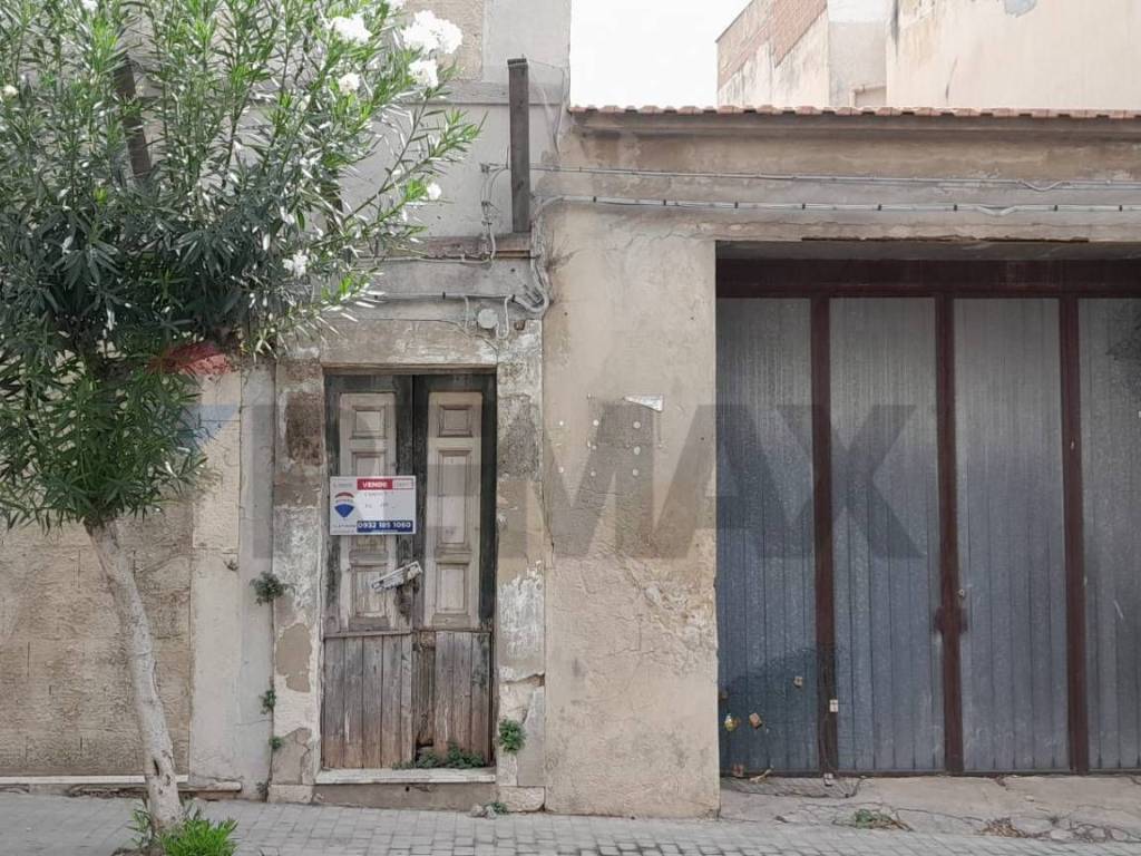 Rustico / casale a Vittoria in Via Alfredo Cappellini - Foto 3