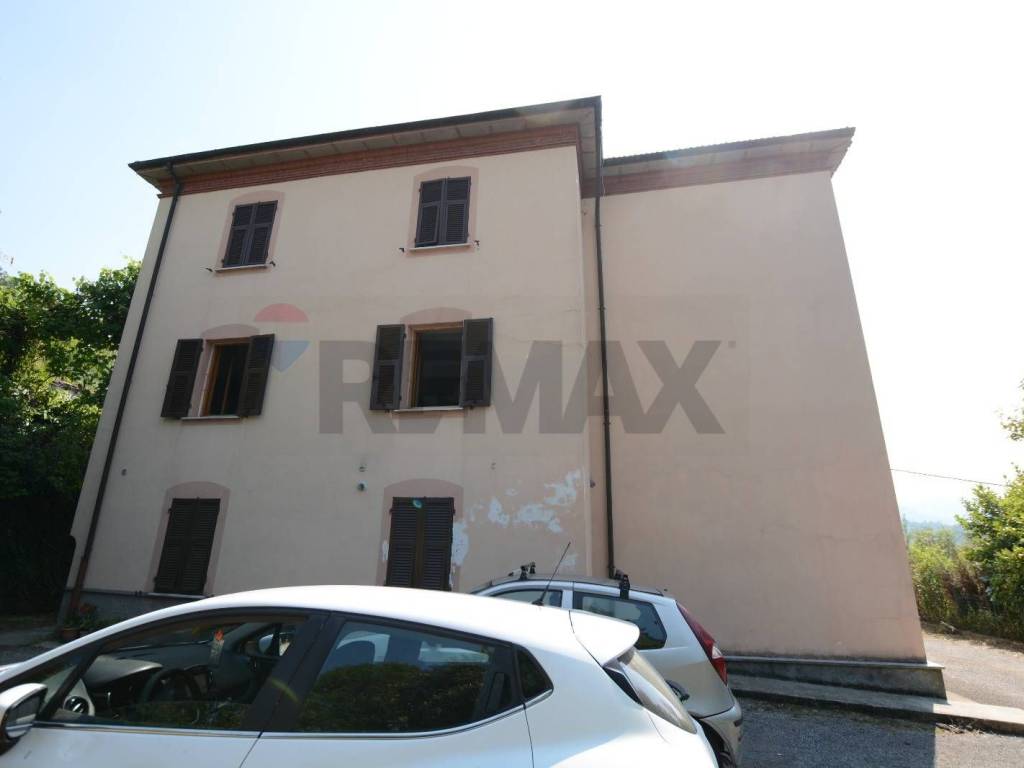 Appartamento a Cairo montenotte in strada curagnata 7 - Foto 4