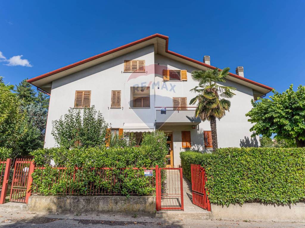 Appartamento a Città di castello in VIA GHERARDI - Foto 2