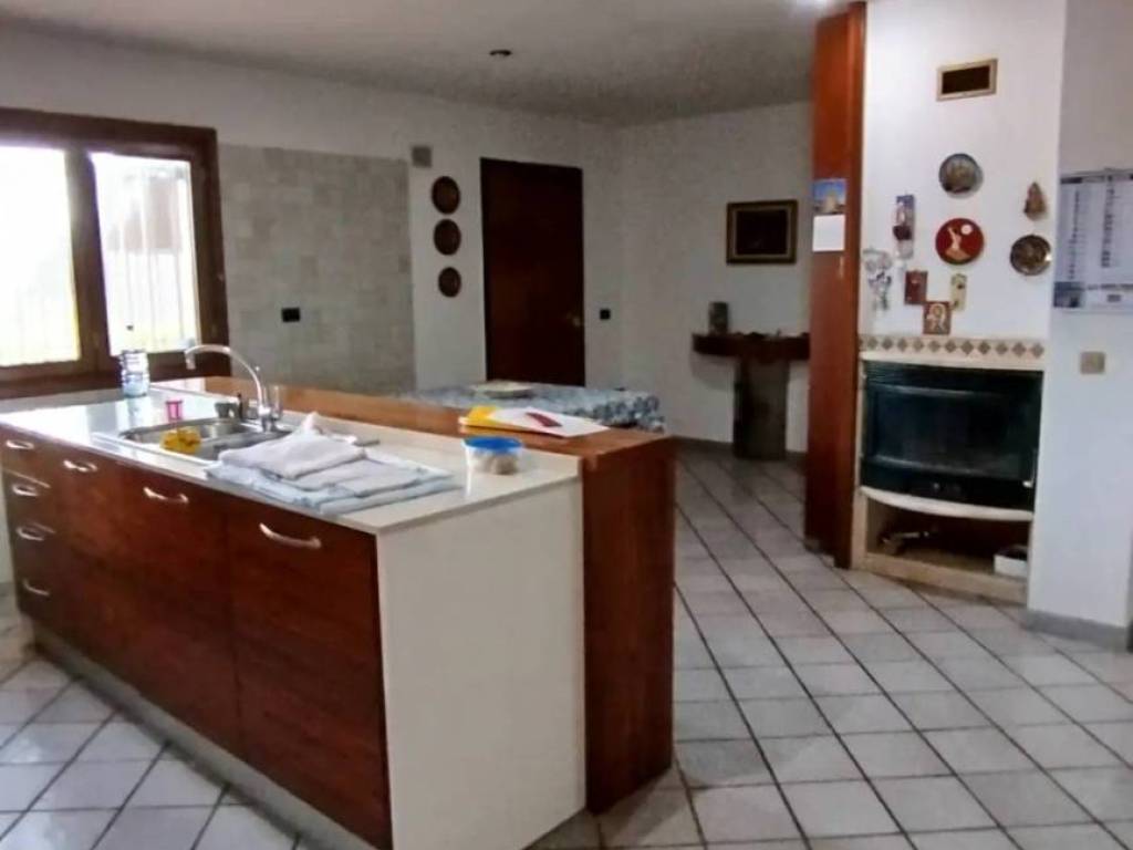 Casa indipendente a Spoltore in Via Saline - Foto 5