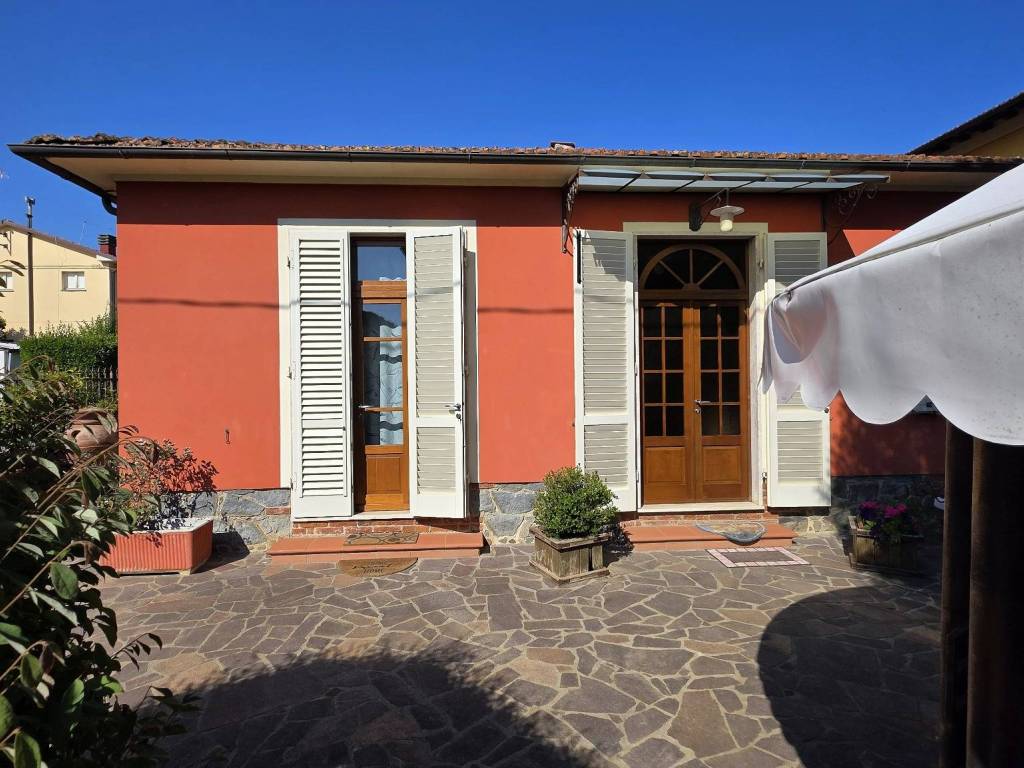Villa a Pescia - Foto 2