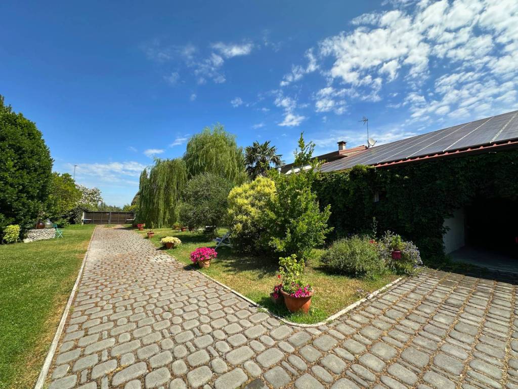 Villa a Latisana in Via Mauro - Foto 3