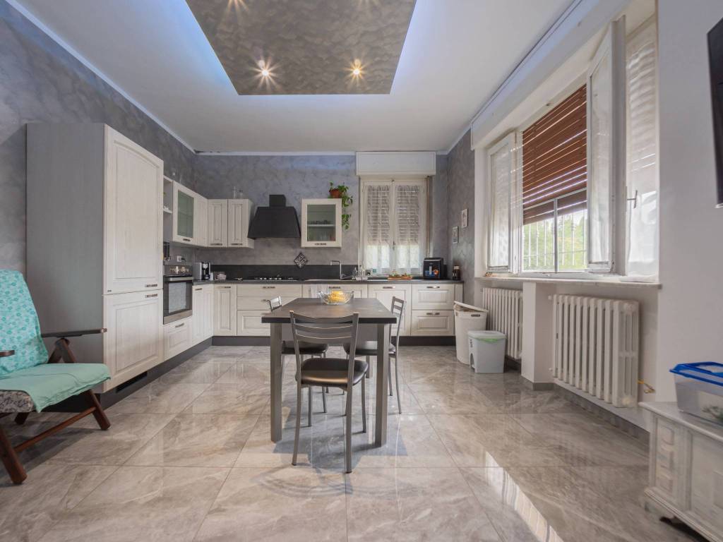 Villa a Asti in Via Vincenzo Maina, 2 - Foto 4