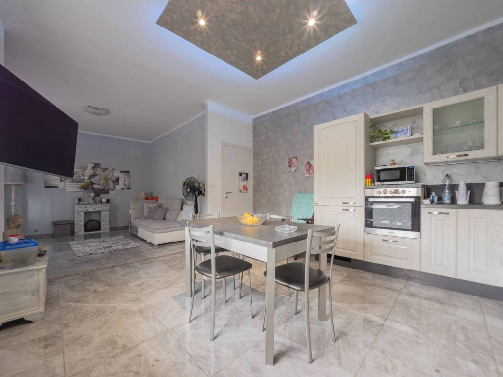 Villa a Asti in Via Vincenzo Maina, 2 - Foto 5