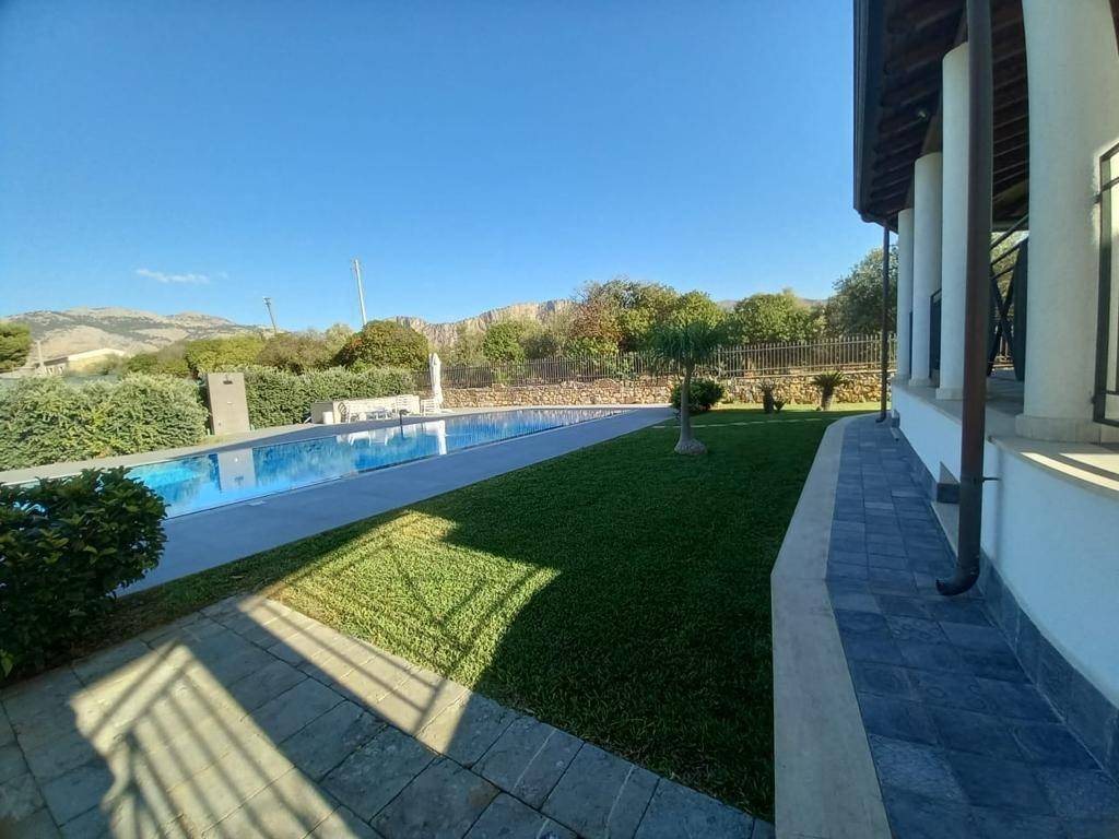 Villa a Carini in Via Amerigo Vespucci - Foto 2