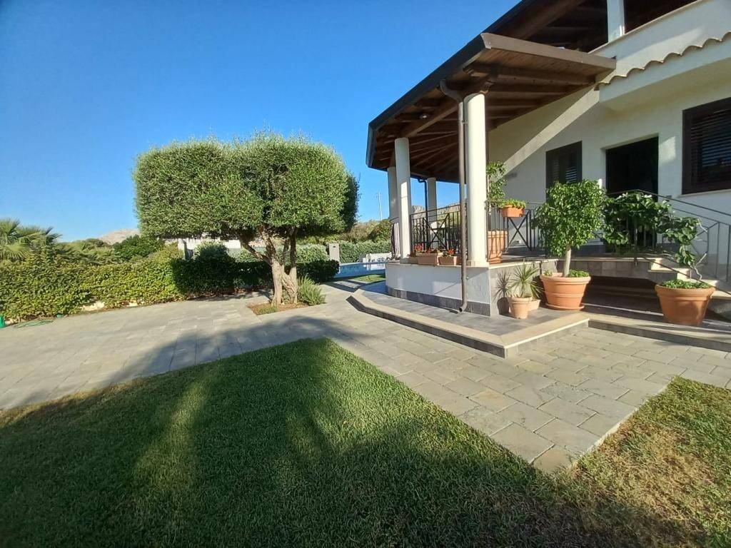Villa a Carini in Via Amerigo Vespucci - Foto 4